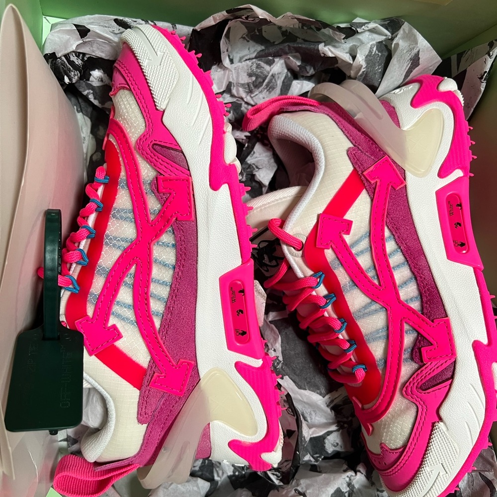 Off white Odsy sneakers